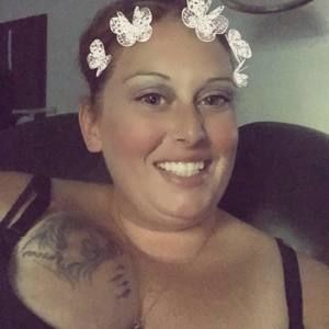 Meet your Posher, Becky